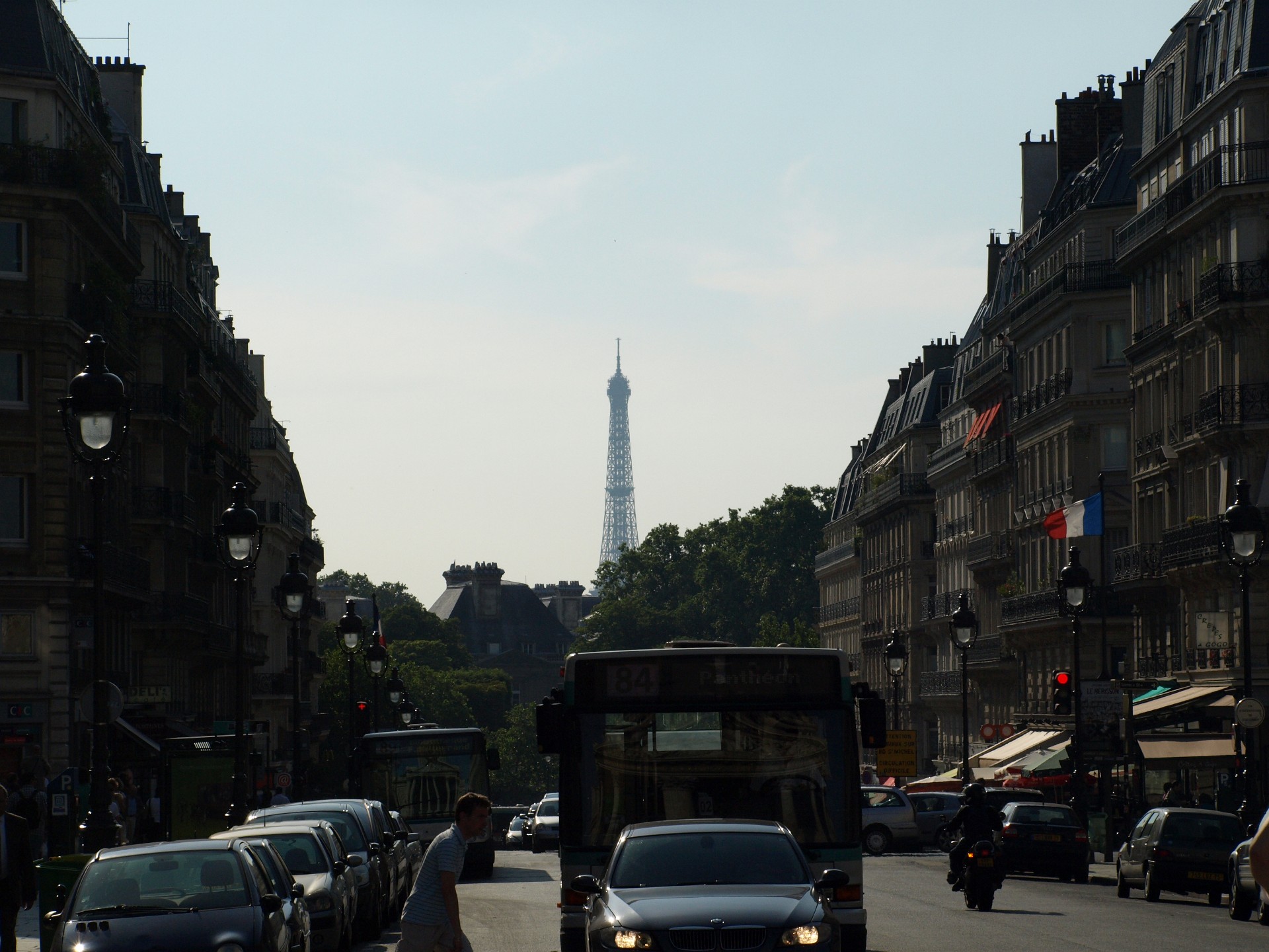 Tour Eiffel From Afar